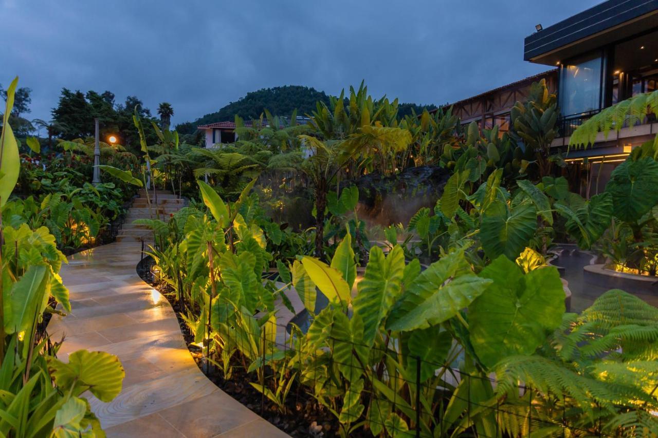 Termales El Otono Hotell La Enea Exteriör bild The path to the beach